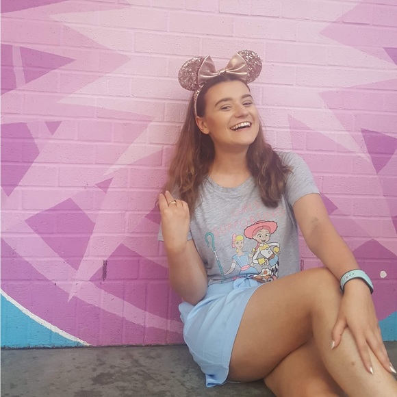 Toy Story Girls supporting Girls T-Shirt - Picture 2 of 5